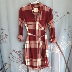 Soft plaid belted shirtdress
